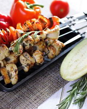 Шашлык из птицы в пряном маринаде