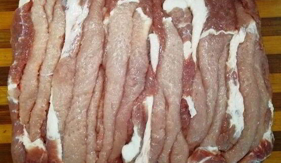 сочный шашлык из свинины на балконе