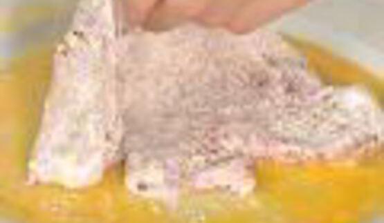 свиной шницель с яблочным соусом