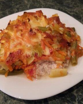 Куриный стейк в духовке с овощами