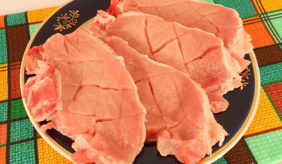 острые свиные стейки с мандариново-медовым соусом