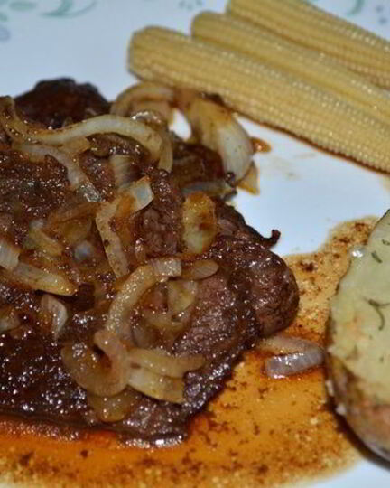 Рецепт пряно-сладких говяжьи стейки на сковороде