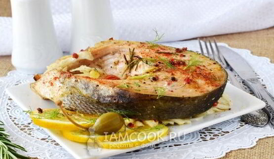 стейк лосося в духовке