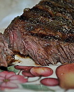 Стейк в лаймовом маринаде