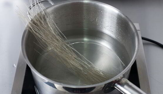 стеклянная лапша с креветками