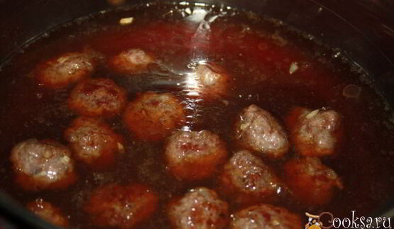 фунчоза с говяжьими тефтельками и овощами