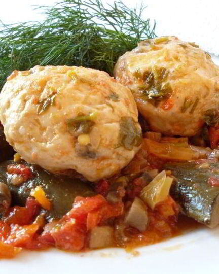 Рецепт рыбно-грибных тефтельки, запеченные с овощами