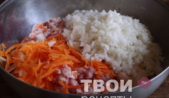 тефтели, тушенные в томатном соусе