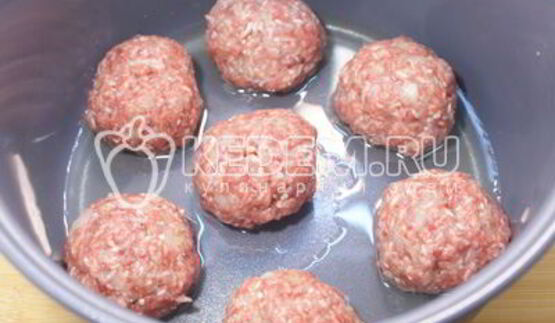 тефтели в мультиварке с протертыми помидорами