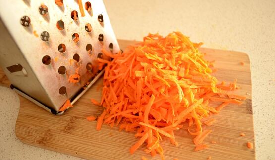 тефтели в сметанно томатном соусе на сковороде