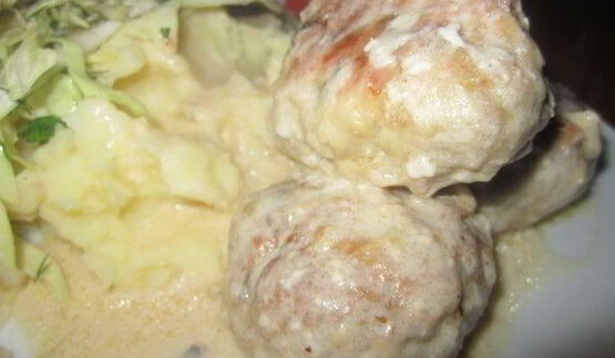 тефтельки в белом соусе