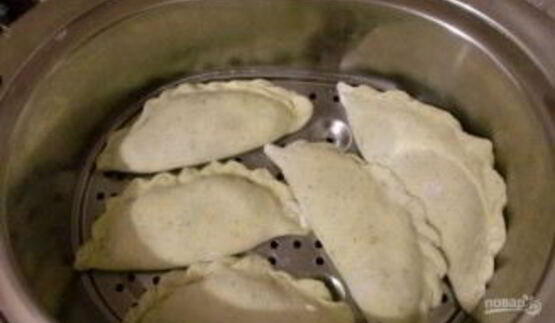 вареники с кинзой