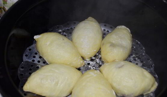 вареники с лесными ягодами