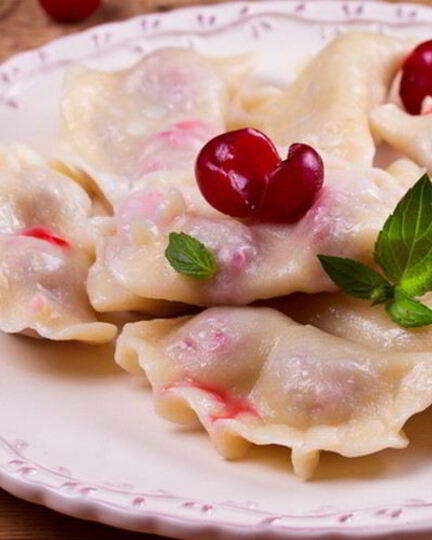 Рецепт вареников с творогома и вишнея