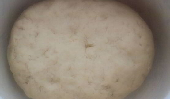 заварные вареники с клубникой и шоколадом