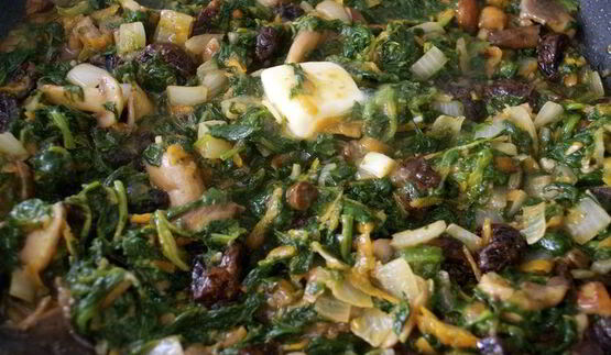 жаркое из фаршированной курицы