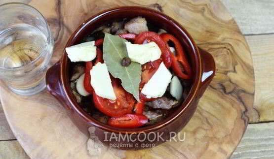 жаркое по-домашнему в горшочках