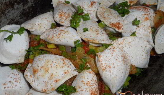 жаркое с пельменями