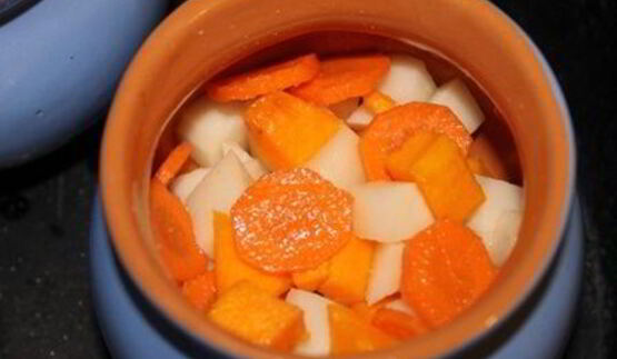 жаркое в горшочке для детей