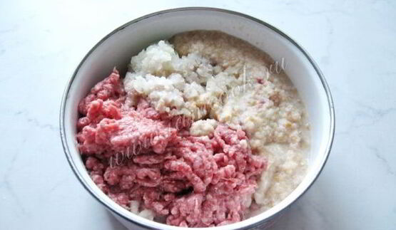 мясные зразы с омлетом