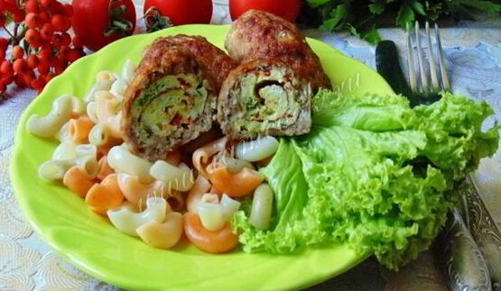 мясные зразы с омлетом