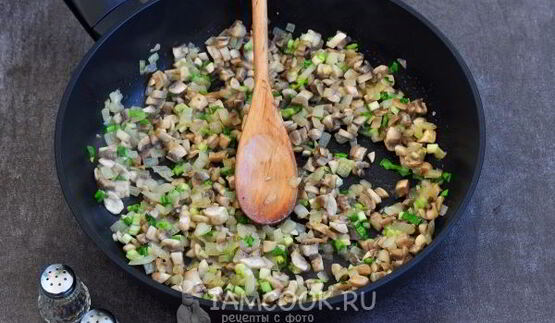 постные картофельные зразы с грибами