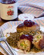 Рисово-мясные зразы с чечевичным гарниром