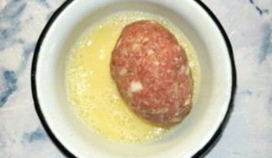 зразы с целым яйцом