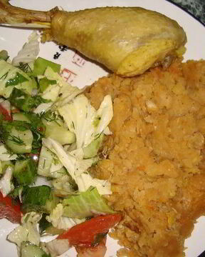 Гороховая каша с мускатным орехом и соевым соусом