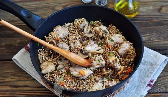 гречка с грибами в горшочке в духовке