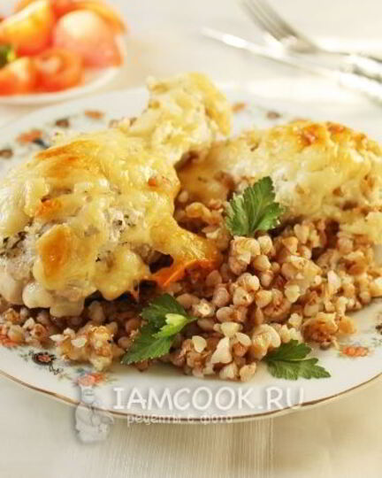 Рецепт гречки с курицей в духовке с сыром
