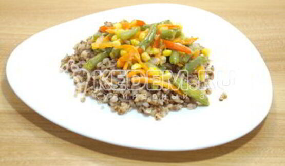 гречка с овощами и фасолью