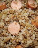 Гречка с сосиской в мультиварке