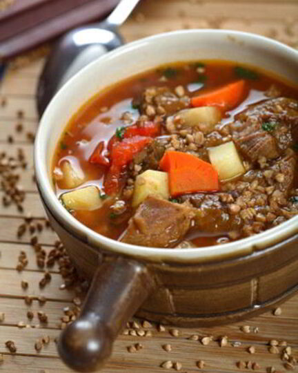 Рецепт гречки с тушеной пряной говядиной