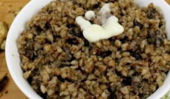 гречневая каша с грибами и луком