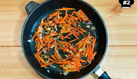 зеленая гречка со свининой и грибами