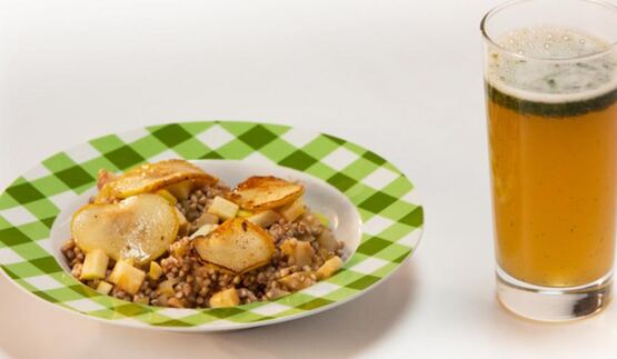 каша из зеленой гречи с яблоком и тархун