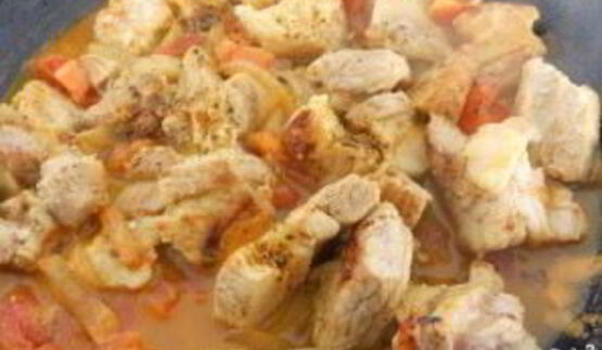 каша пшеничная со свининой