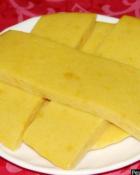 Мамалыга на молоке по-румынски