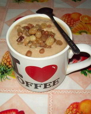 Кунжутная каша с изюмом