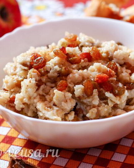 Рецепт овсяной каши с изюмом