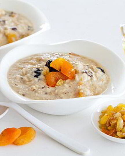 Рецепт овсяной каши с сухофруктами в мультиварке