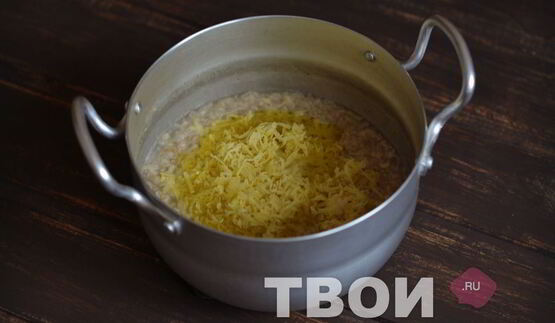 овсяная каша с сыром и оливковым маслом
