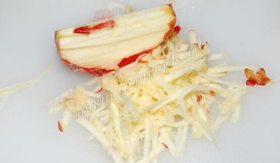 овсяная каша с яблоками