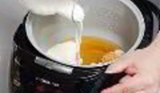 овсяная каша с яблоком, изюмом и корицей в мультиварке