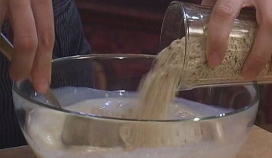 овсяная каша с ягодами и сухофруктами