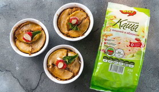 запеченная овсяная каша с яблоками и орехами