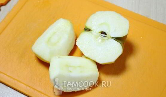 пшеничная каша с яблоками