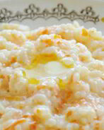 Молочная рисовая каша с тыквой