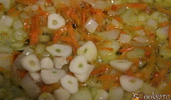 ячневая каша с мясным соусом